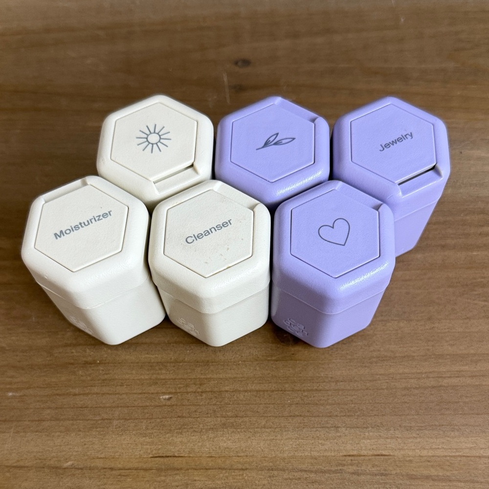 Cadence Travel Containers Set in Sand and Lavender